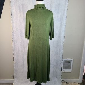 Anthropologie Ett:twa Coreyell green midi turtleneck dress 3/4 sleeves Sz med
